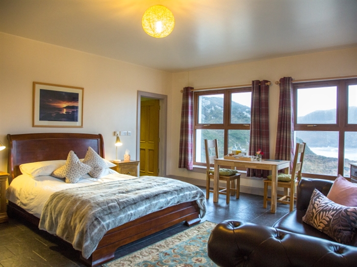 Kirkaig Lodge, Lochinver – B&B | VisitScotland