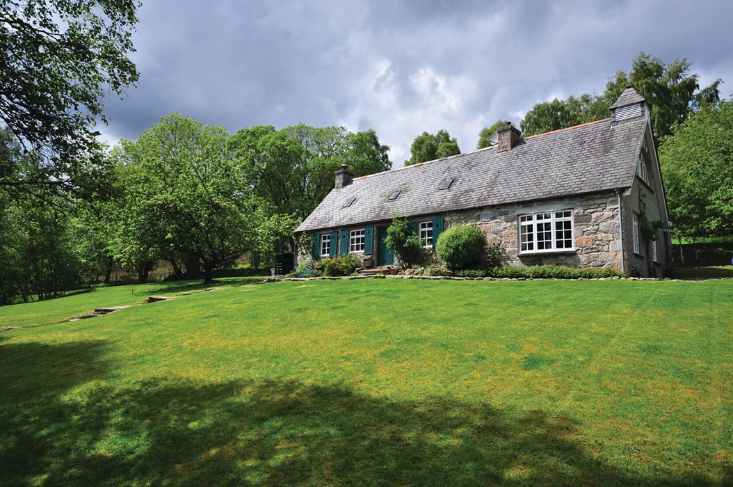 Knockanbuie Cottage, GRANTOWN-ON-SPEY – Self Catering | VisitScotland